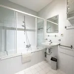 Seaside In Belgium With Ocean Views דירה