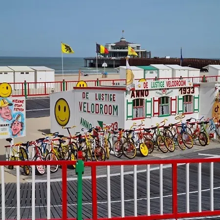Seaside In Belgium With Ocean Views דירה *